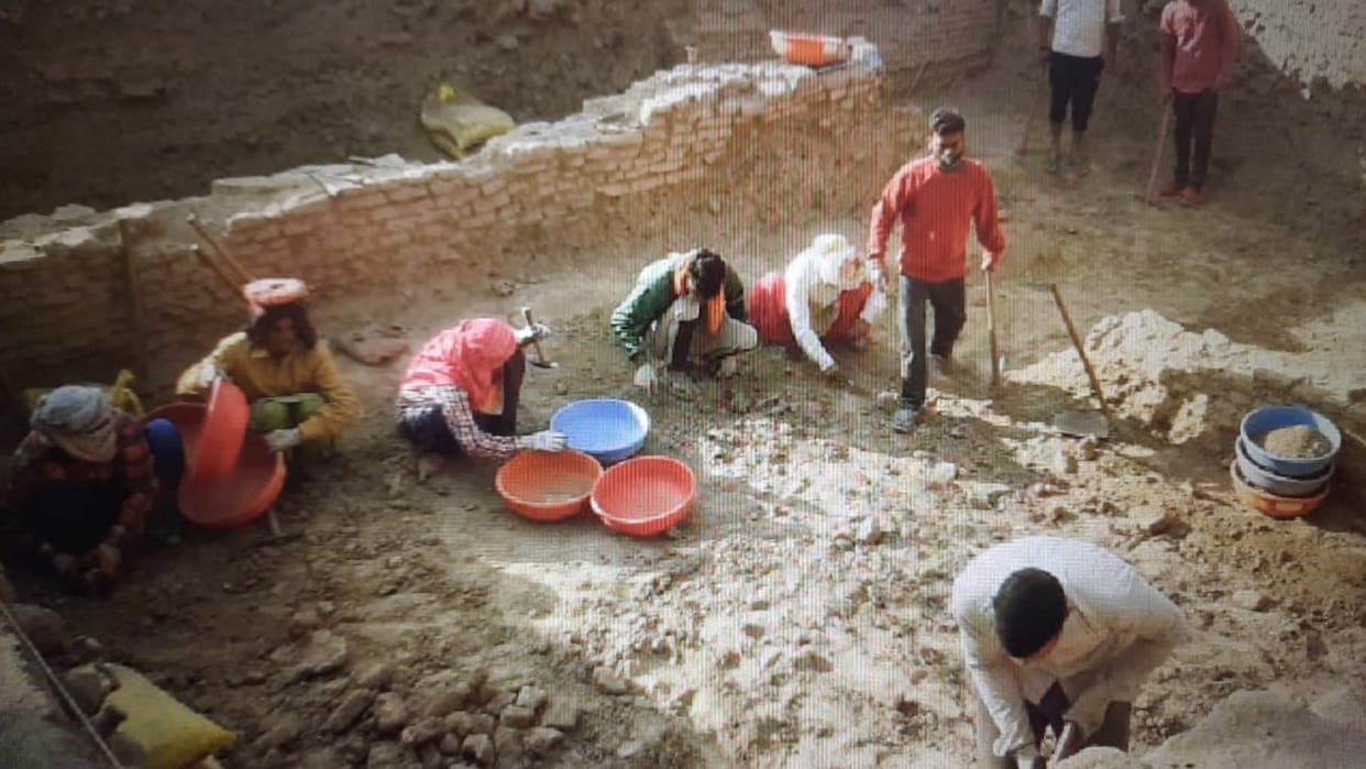 Hastinapur to be develop as iconic site archeological museum to be built read full story