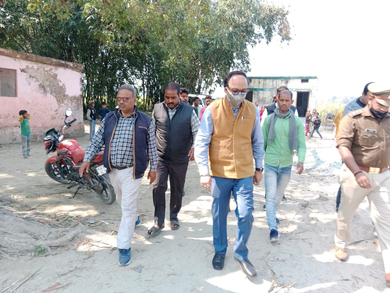 Observer made security arrangements for booths