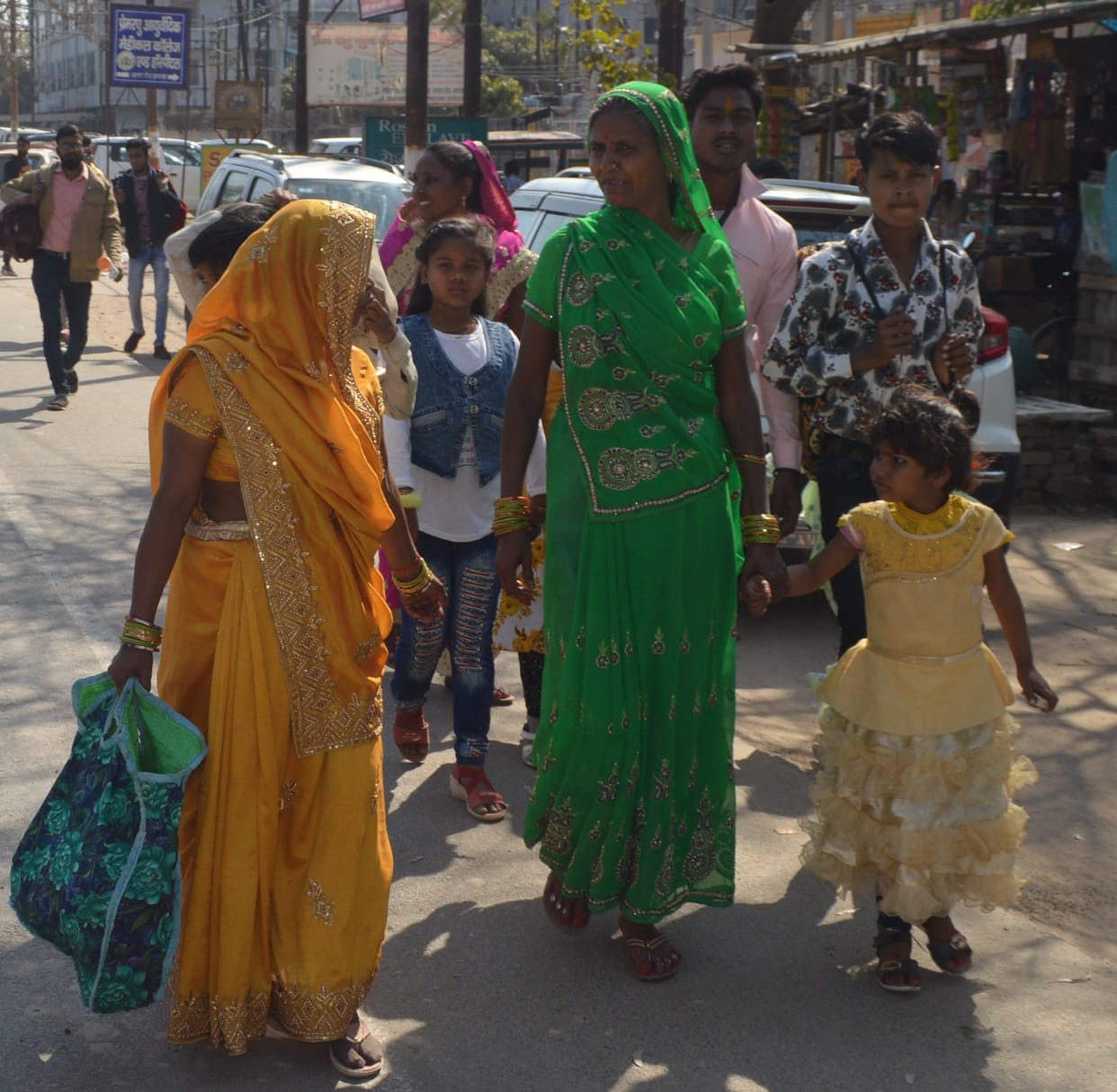 Hathras: Tomorrow 11 more buses will go in the elections, how will they travel