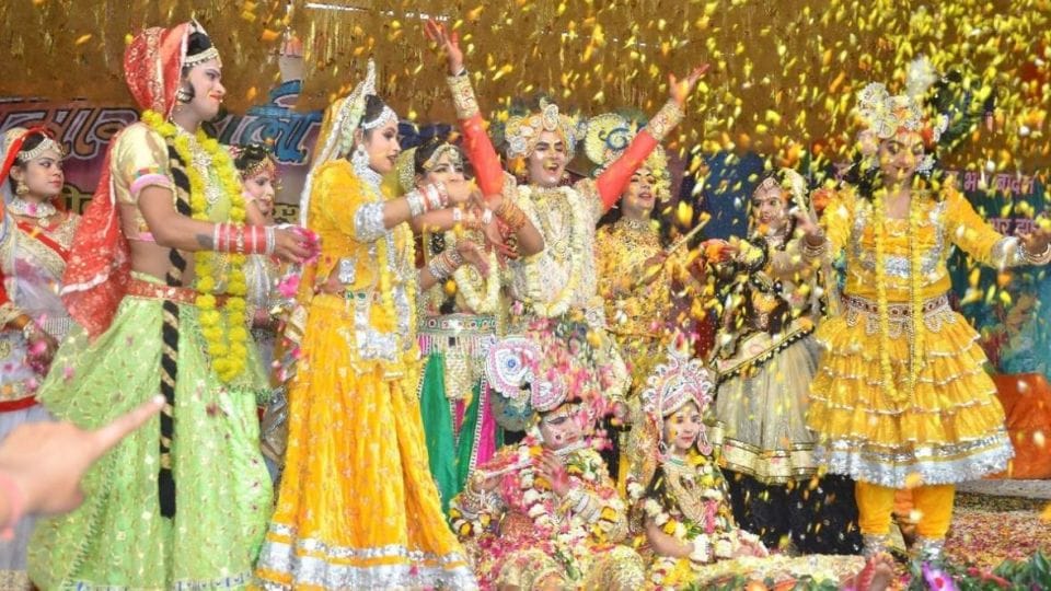 Mathura holi celebration starts barsana holi 2022 schedule in braj