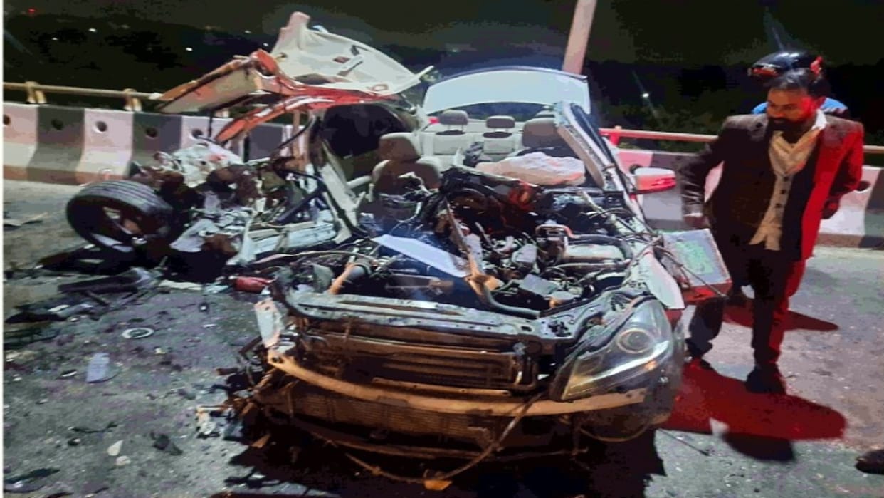 Speeding Mercedes rammed into truck car blown up two youths killed three injured returning home from friend wedding