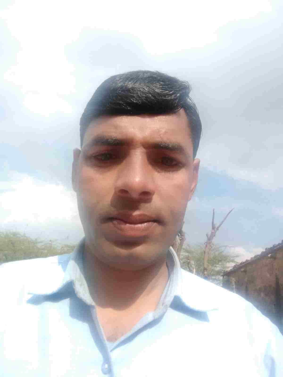 38158 unemployed youth registered in the district, 7143 got work under Saksham scheme