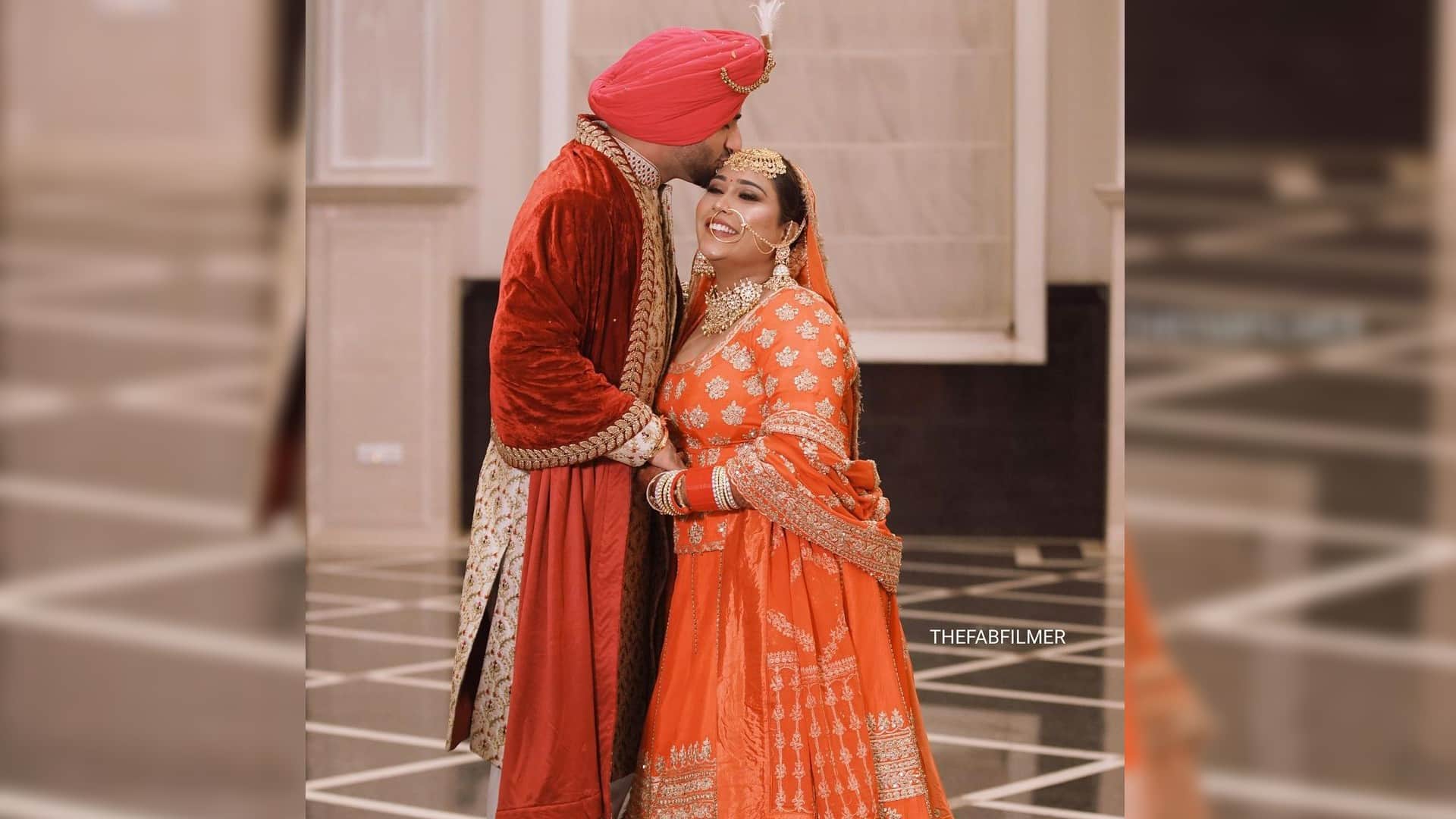 Punjabi Singer Afsana Khan Tie Knot with Saanjz Shares Wedding Photos