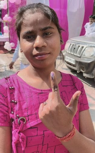 Election The fate of 42 candidates imprisoned in EVMs