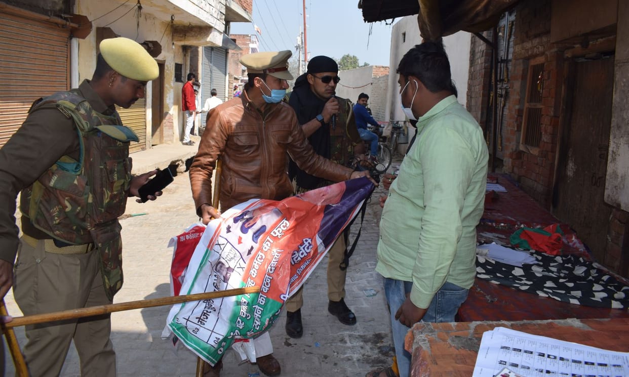 Busts near the polling station removed