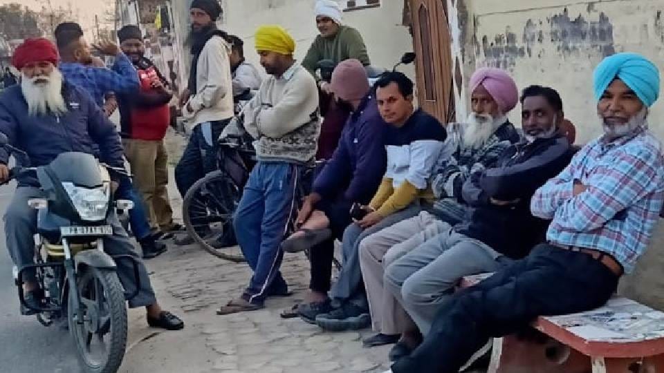 Punjab election 2022 People boycotted voting in Rasulpur and Basiala villages of Punjab