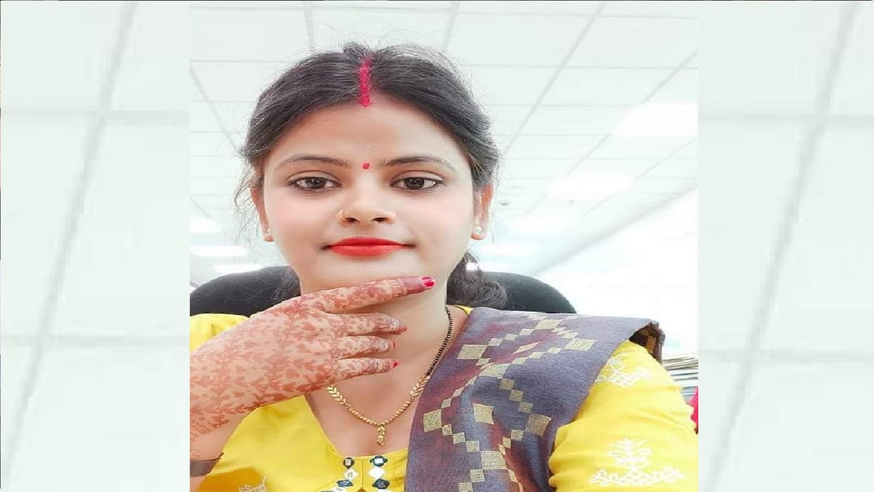 female constable Murder in Pratapgarh Tehsildar arrested along with wife for murder