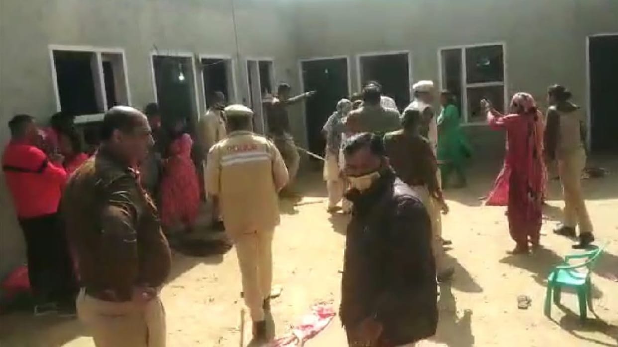 Police team attacked in Sirsa of Haryana