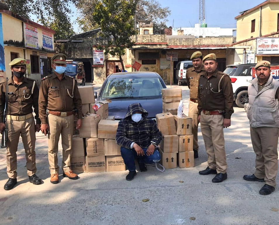 Liquor being brought from Haryana caught
