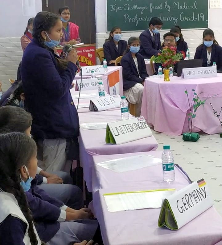 The global impact of Corona told in the Model United Nations meeting
