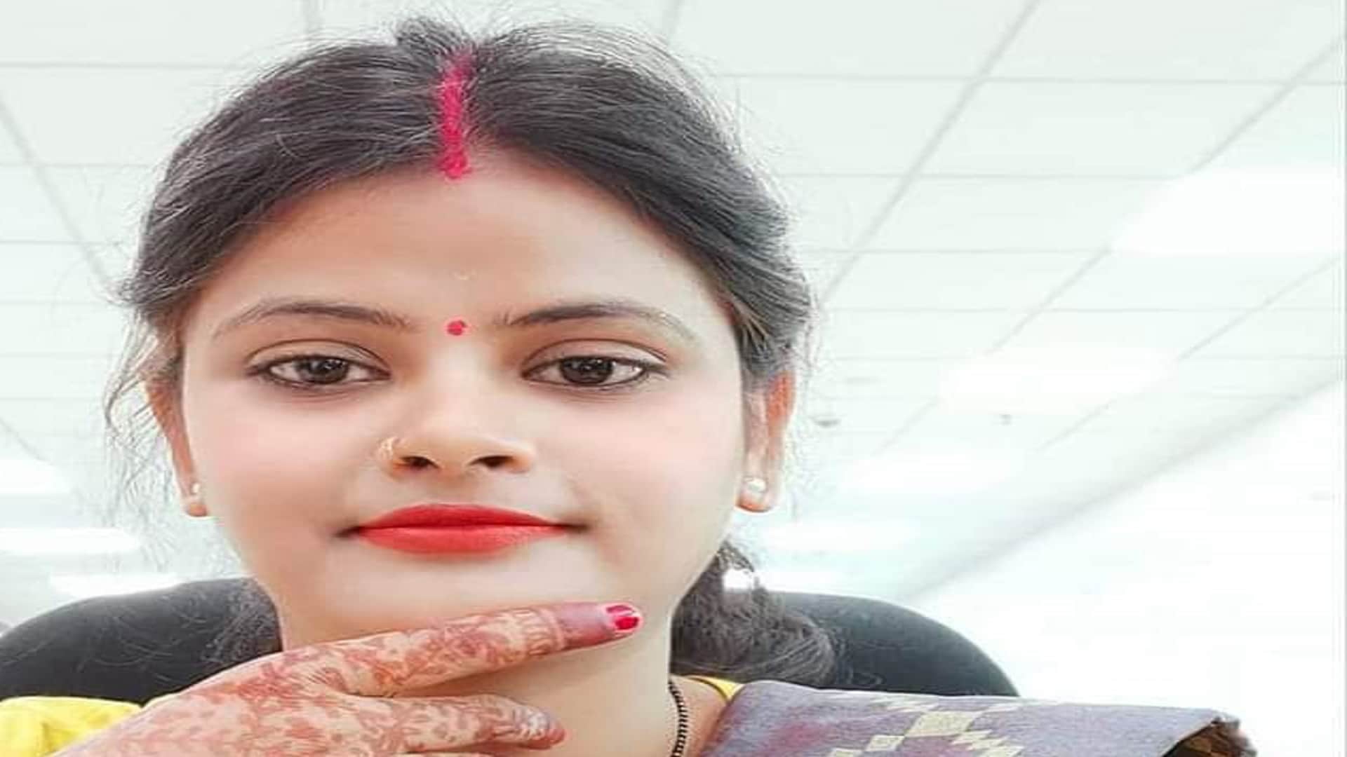 Constable Ruchi Murder Case: love marriage with constable Neeraj in Bijnor then love affair with Tehsildar Padmesh Srivastava