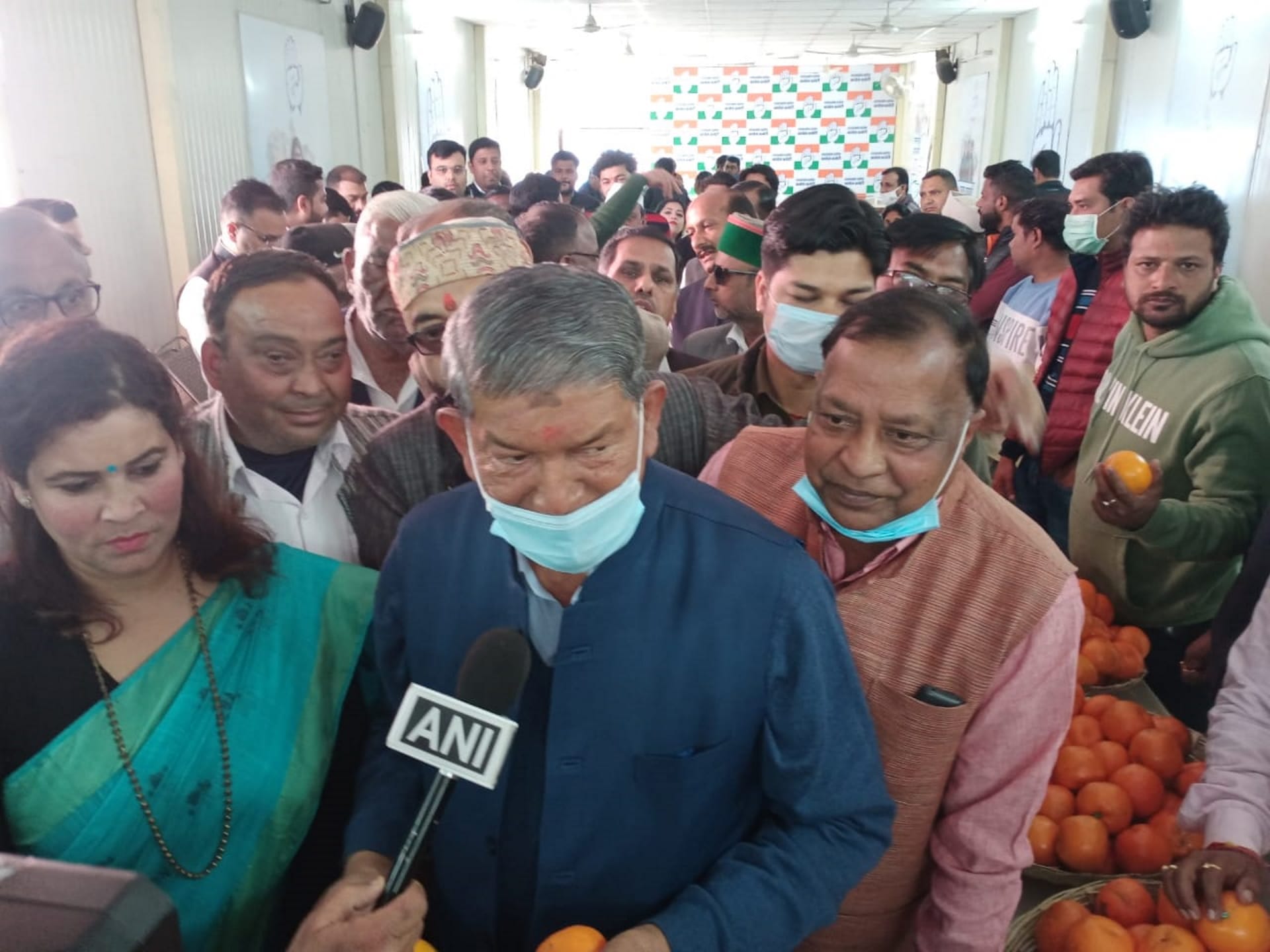 Uttarakhand Election 2022 : Harish Rawat arrived in Malta Nimbu Party, after successful holding of assembly elections