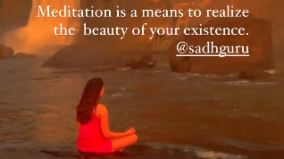 Samantha Ruth Prabhu shares pictures having fun in Kerala