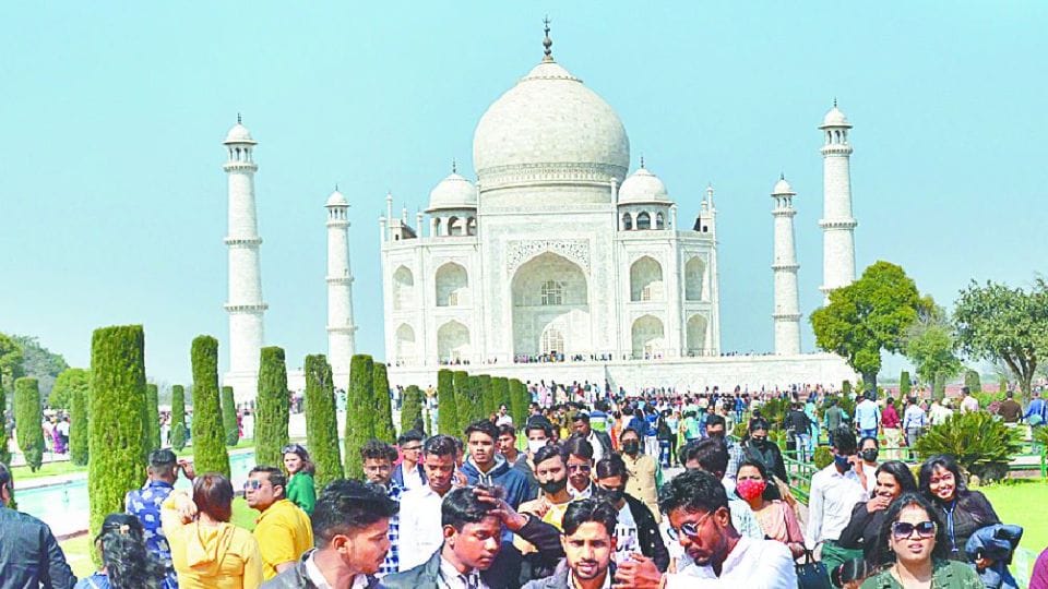 Rakulpreet Singh and Jackky Bhagnani visited the Taj Mahal during Luv Ranjan Wedding in Agra