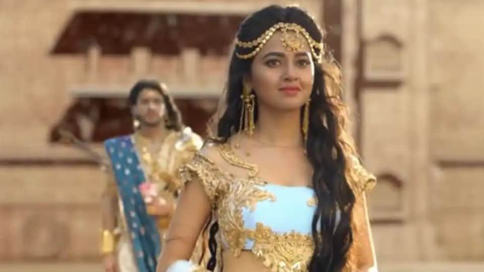 Tejasswi prakash mouni roy sonarika bhadoria these TV Actress Gets Popularity From Mythological Characters