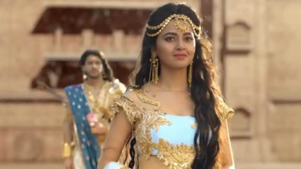 Tejasswi prakash mouni roy sonarika bhadoria these TV Actress Gets Popularity From Mythological Characters