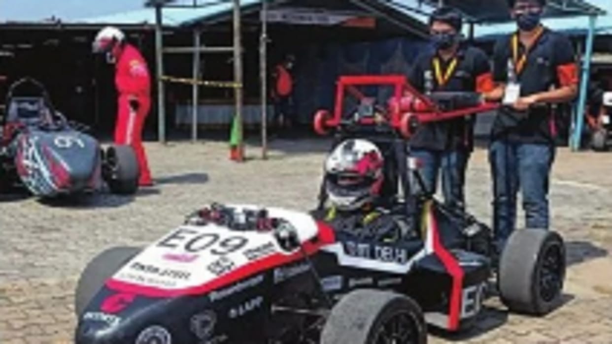 IIT Delhi team won the overall title in Formula India 2022
