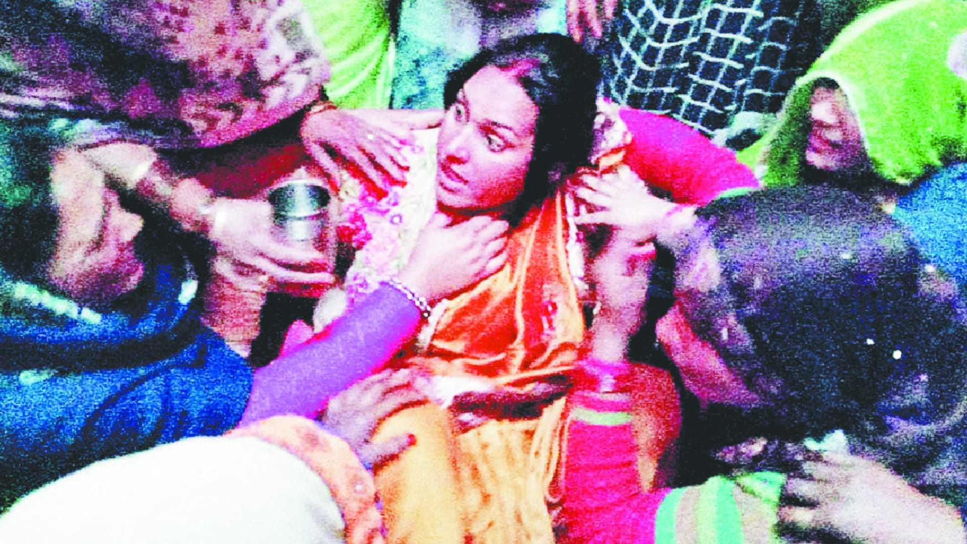 Masses gathered in funeral procession of martyr santosh yadav in deoria