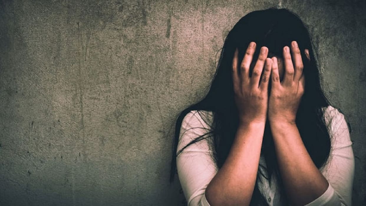 IIT BHU girl student molested by bike rider in varanasi, case filed