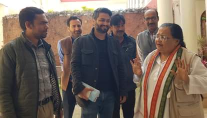 कांग्रेस नेता लुईस खुर्शीद।