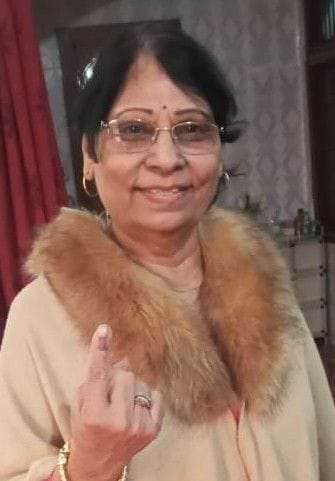 Hathras: Arrived from America and Dubai to participate in the great festival of democracy