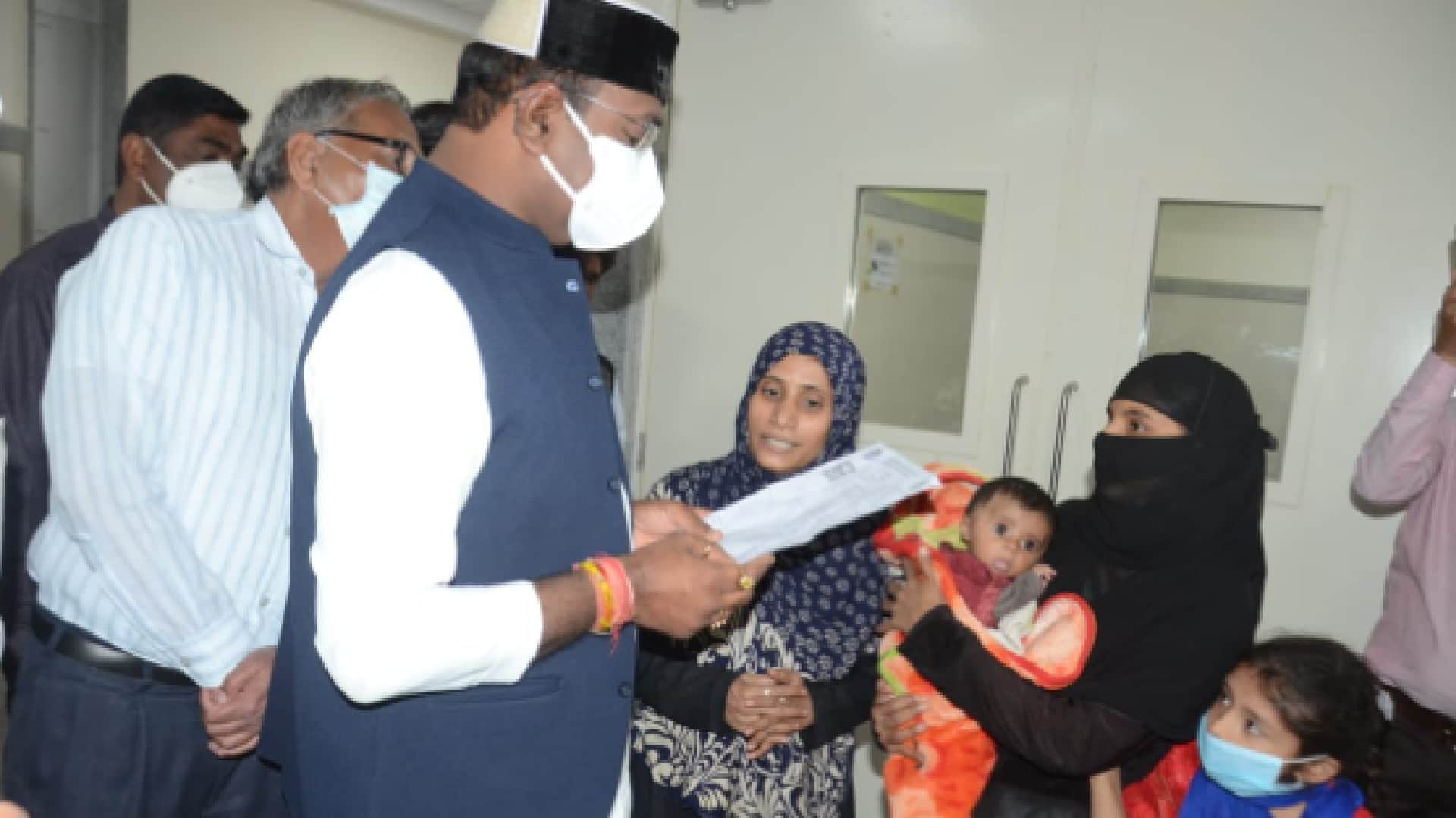 Bhopal: OPD trial begins in Hamidia Block-2, Minister reprimands officials for half-baked preparations
