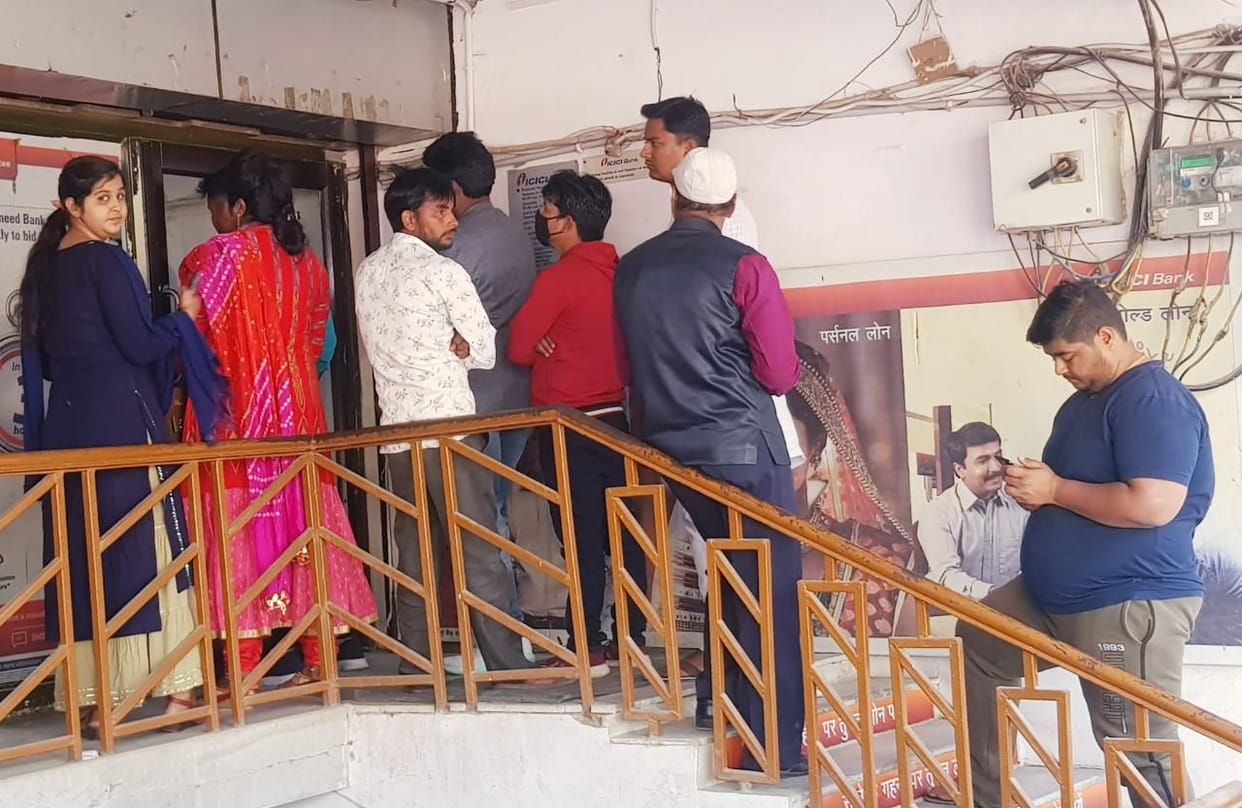 Banks closed for three days, most ATMs also empty