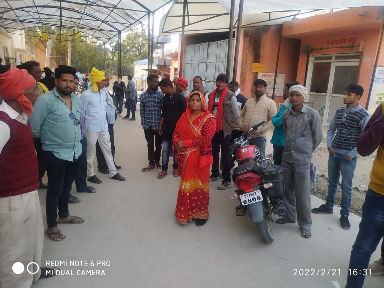 double murder in Jaunpur father and daughter shot to death in family dispute relative did this crime Sensation in village