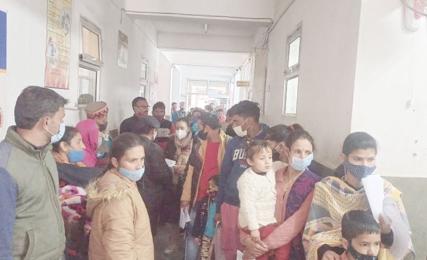 In the doctor's gate meeting, the patients kept moaning with pain