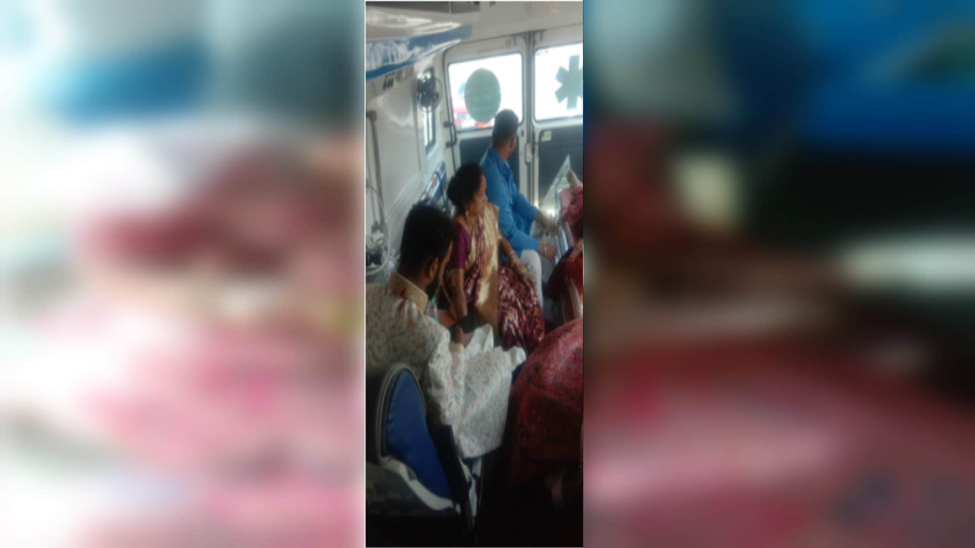 Meerut News: Car accident on Delhi-Meerut Expressway four people injured including groom bride
