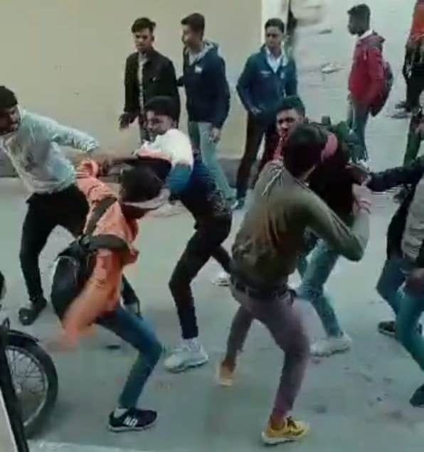 Video of youth fighting after a fight in coaching center goes viral