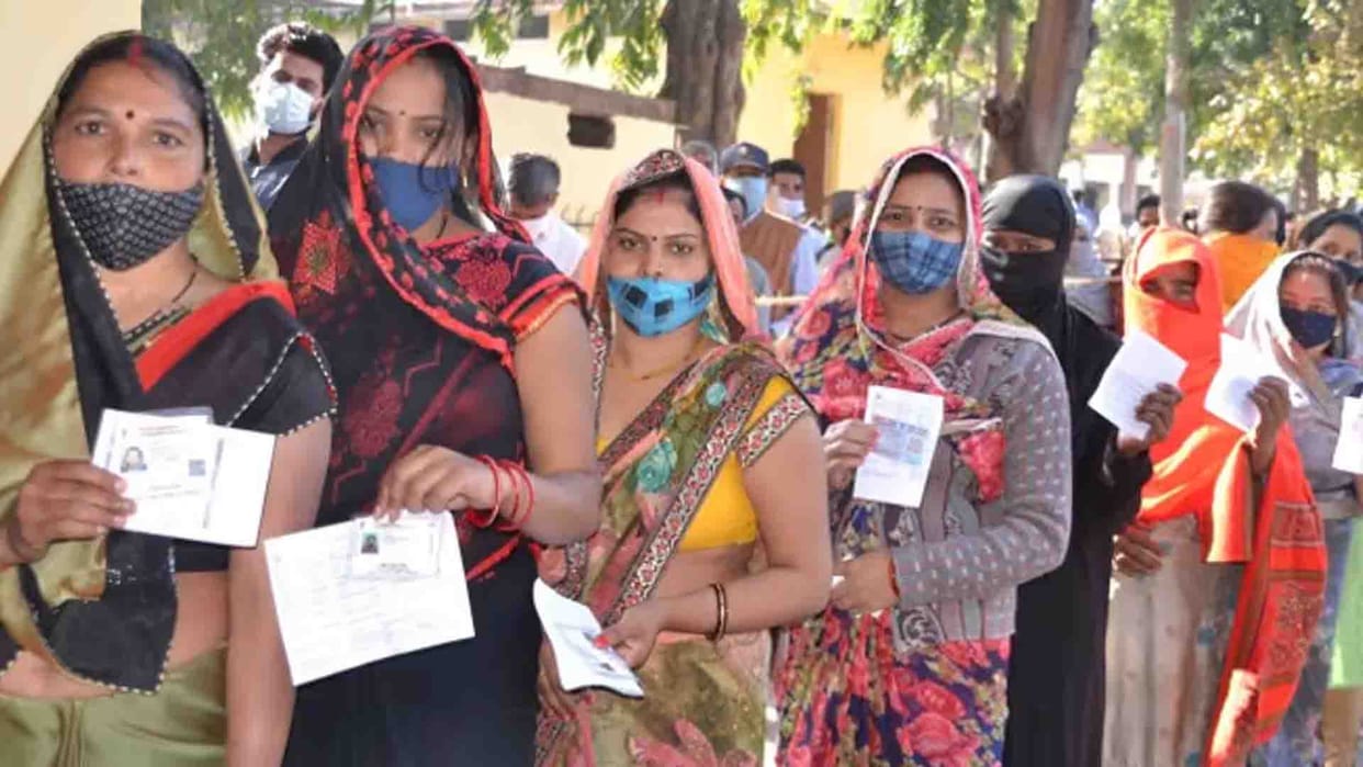 UP Election 2022 3rd Phase: Voting in kanpur
