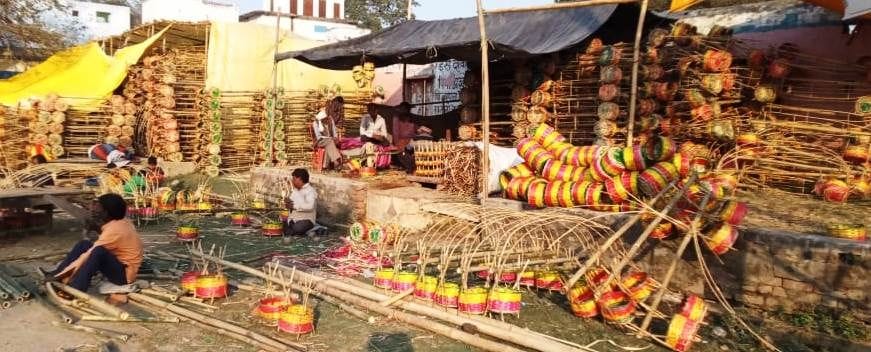 Muslim artisans giving message of harmony by making Gangajali for 100 years