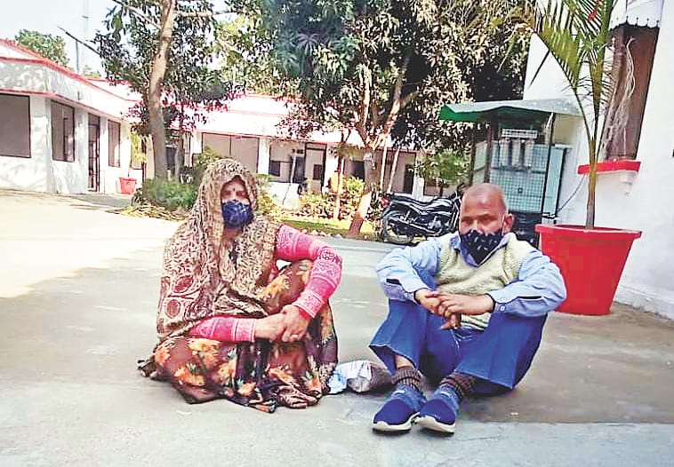 Son missing for six months, parents sitting on dharna in SSP office