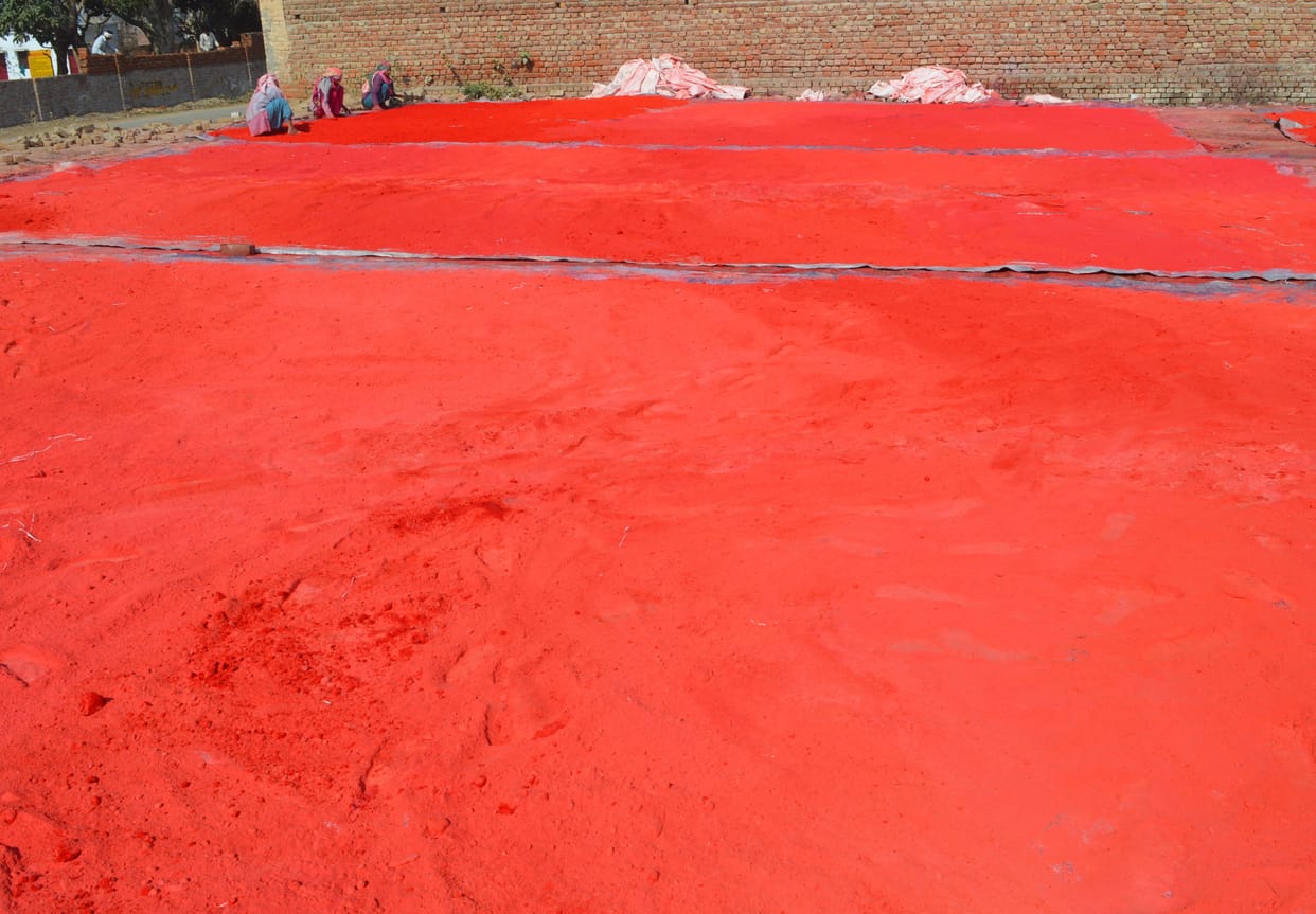 Hathras: Gulal of Hathras will set color till Bollywood again on Holi