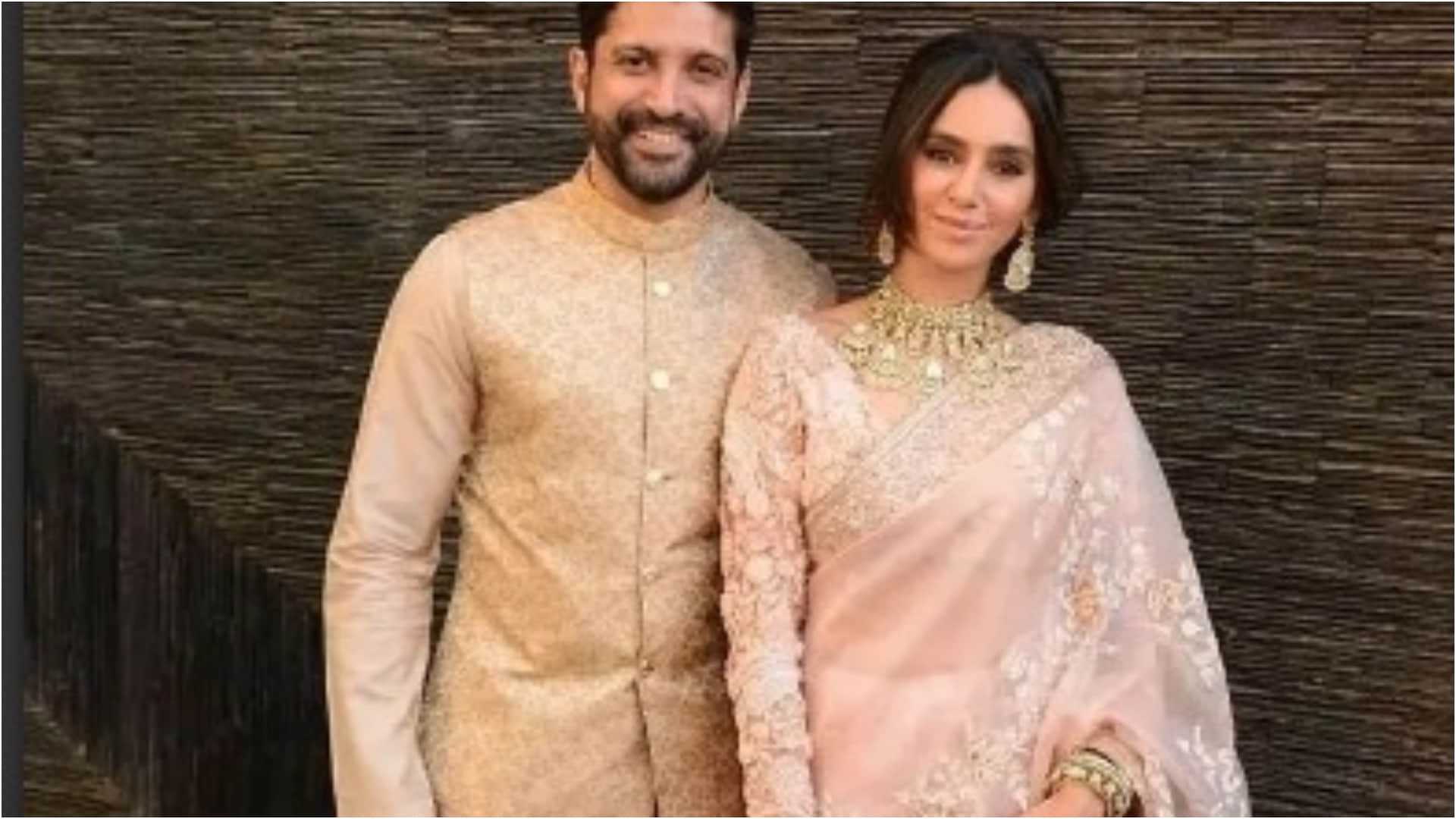 Farhan Akhtar wife Shibani Dandekar pregnancy rumour Shibani break silence and shares video in which she flaunt abs