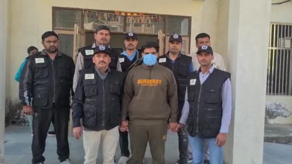STF Sonipat has arrested the main accused of paper solver gang