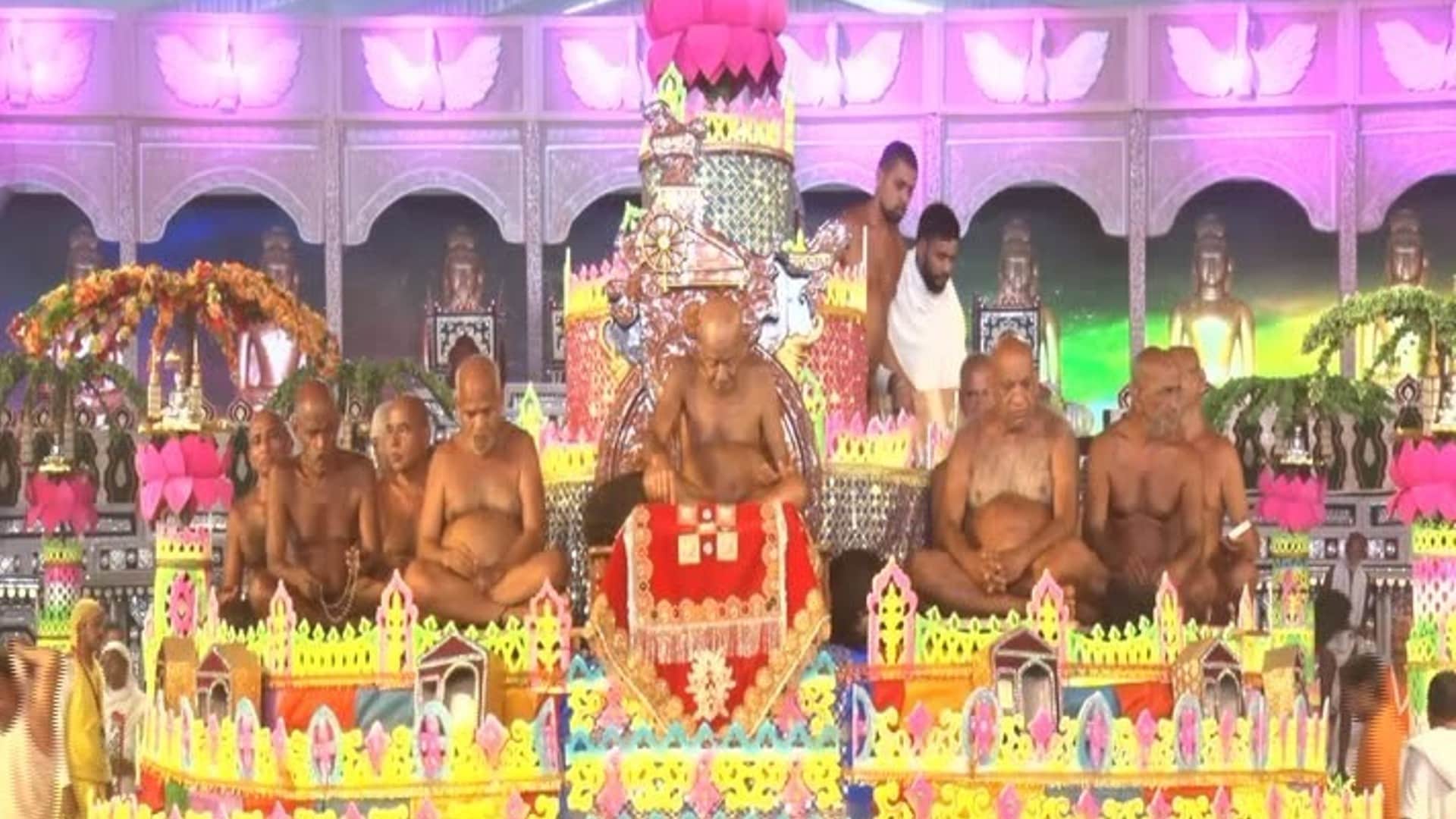 Scindia and VD Sharma attended the Panchkalyanak festival in Kundalpur, will conclude tomorrow