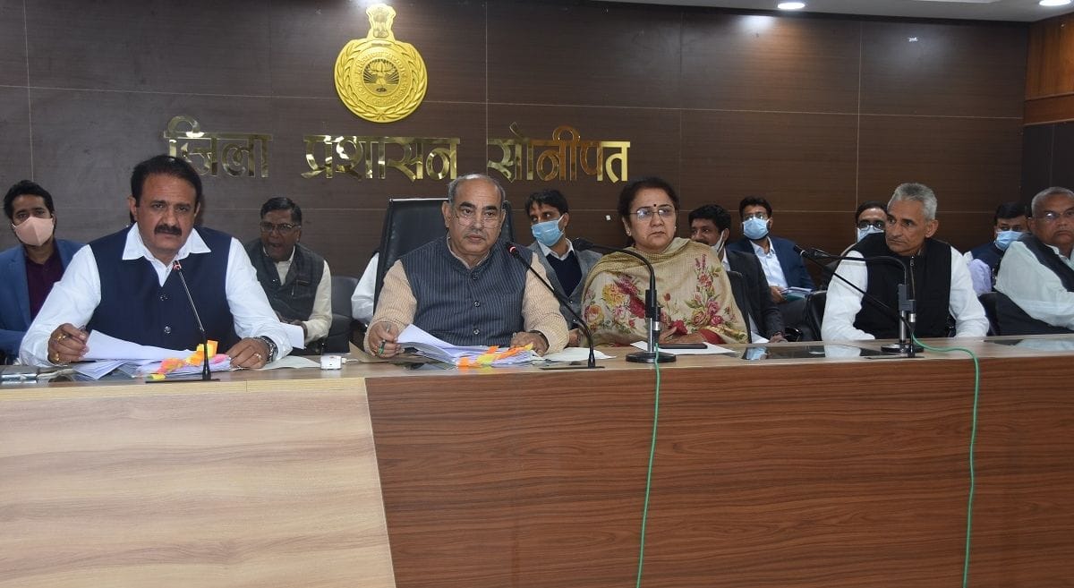Delay in laying drinking water line, one crore fine on the contractor