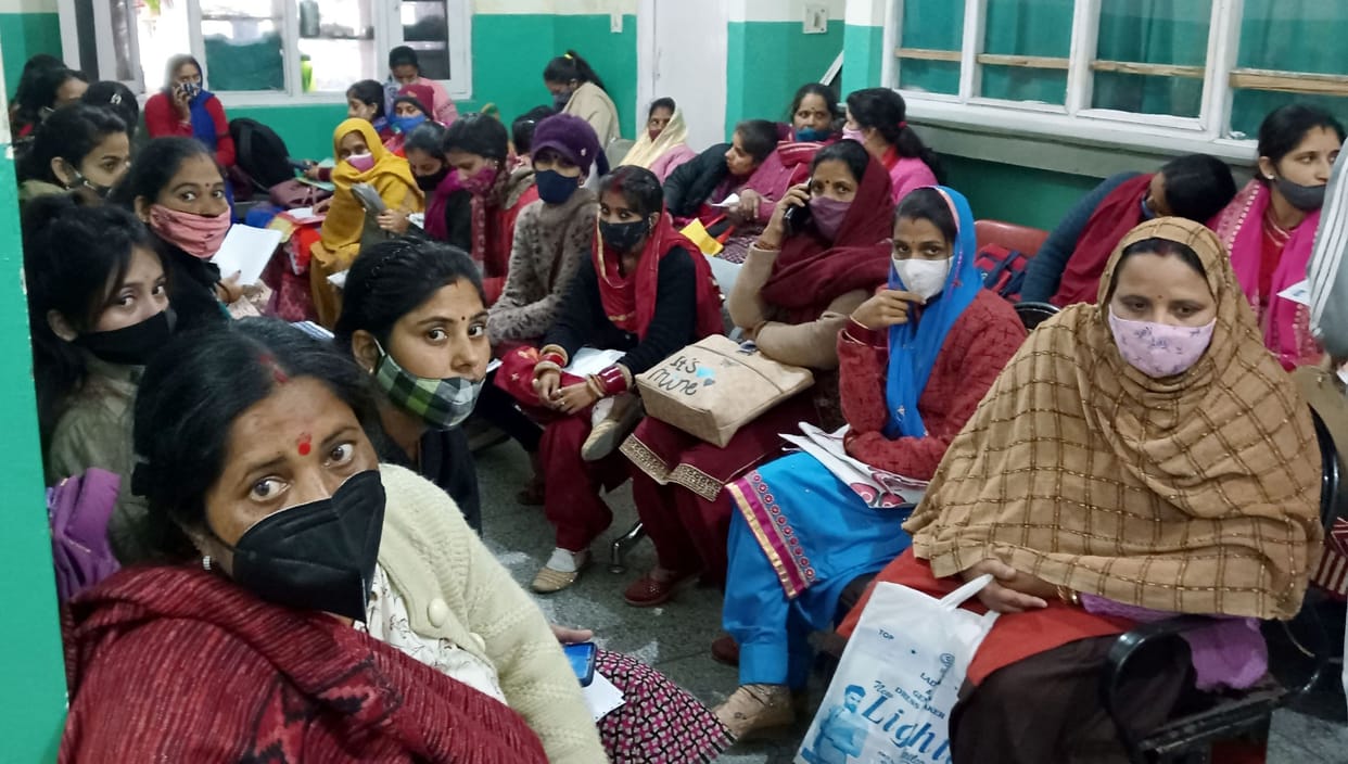 Patients in trouble due to doctors' strike, operations not done till eleven o'clock