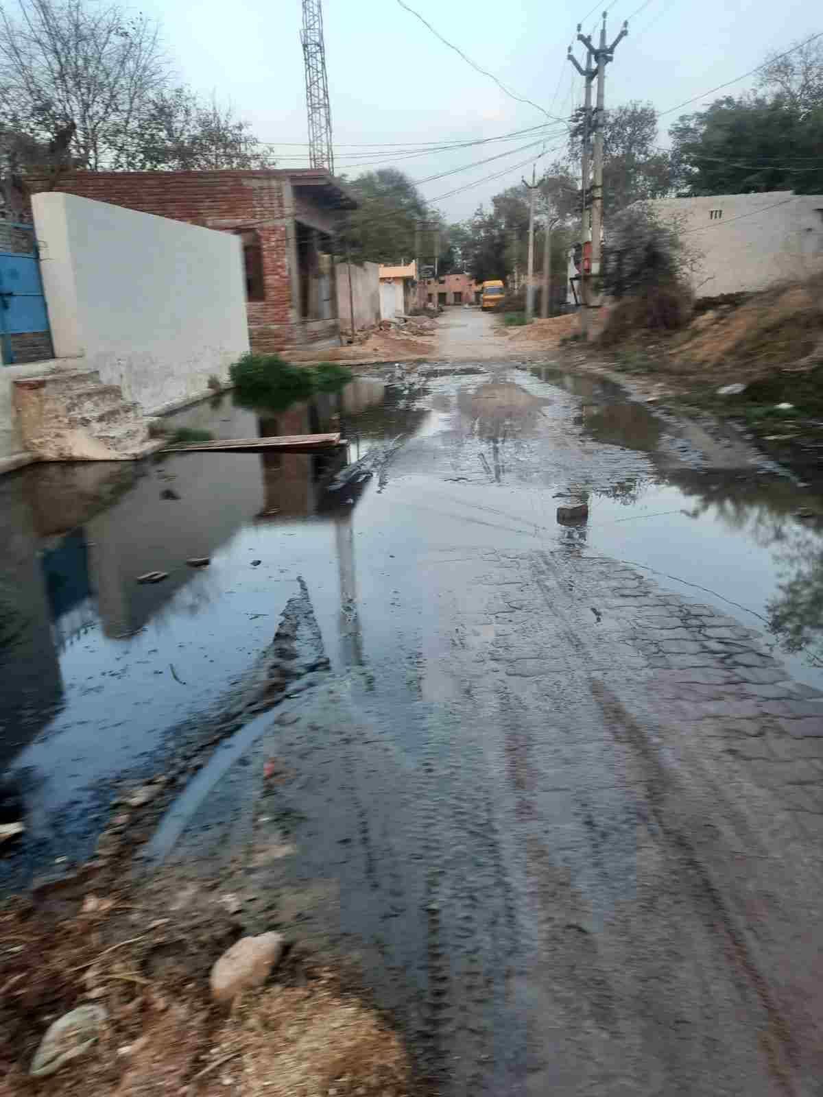 Officials are not the government of the villages, how should the problems be solved