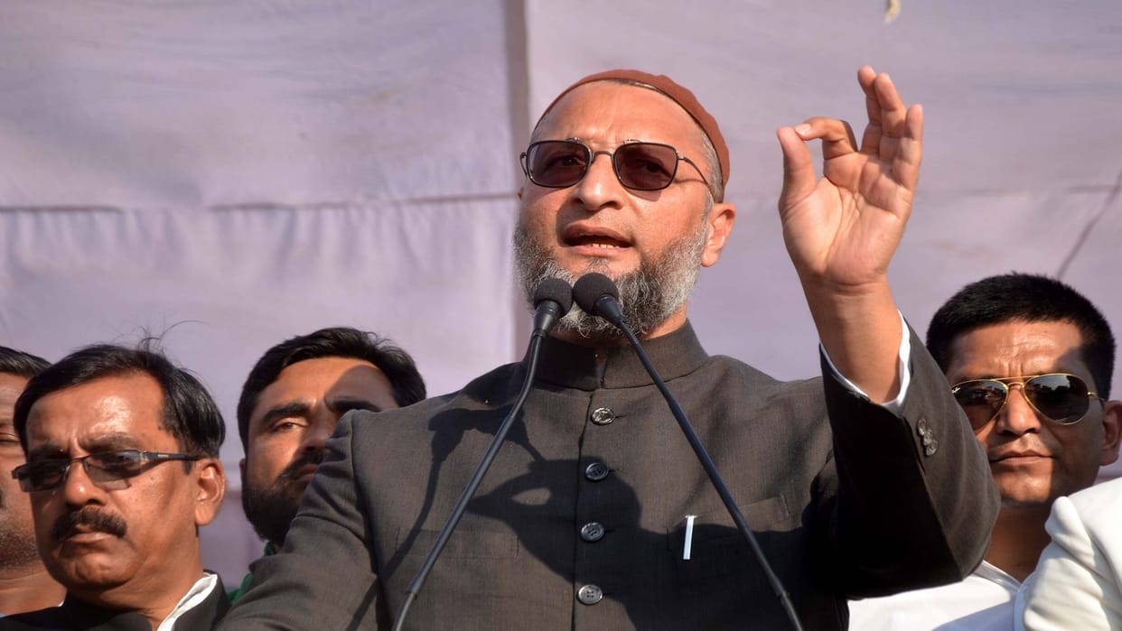 AIMIM National President Asaduddin Owaisi attacked SP-BJP in siddharth nagar