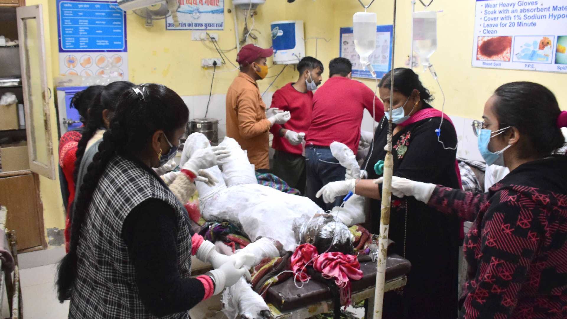 Firecracker factory blast case: with tears in eyes he identified Mother with her earring and sister by bracelet
