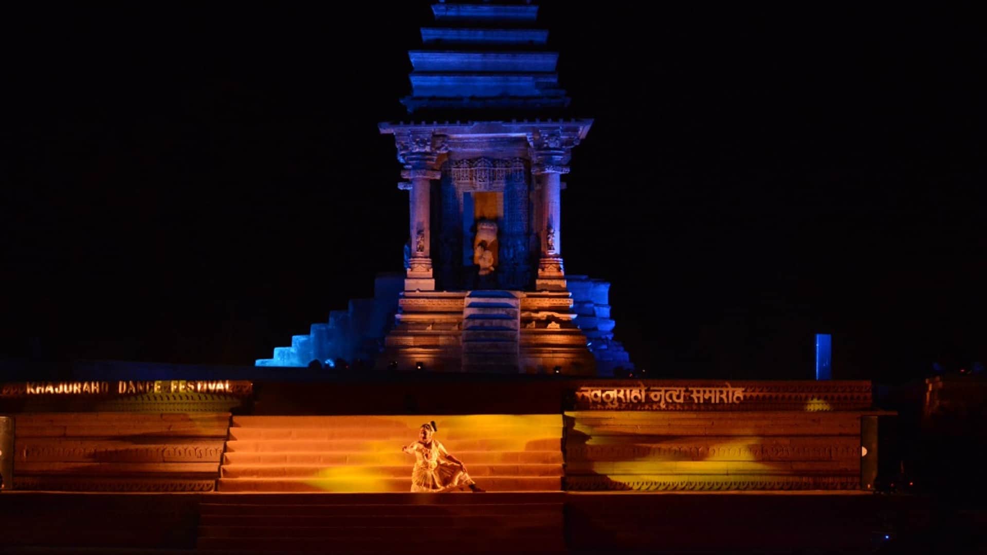 Khajuraho Dance Festival: Colors of dance and classical music scattered on the stage on the third day, the audience stunned