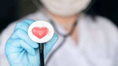 Delhi AIIMS : भ्रूण का दिल 90 सेकंड में ठीक, अंगूर के आकार का था, करना पड़ा बैलून डाइलेशन प्रतीकात्मक तस्वीर