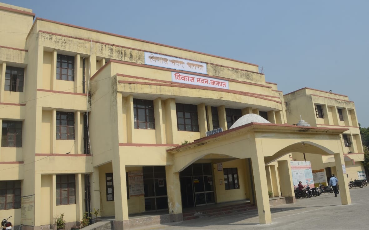 Many departments craved the budget in the district plan, many could not even spend