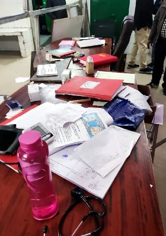 The ruckus of the family over the death of the patient, sabotage