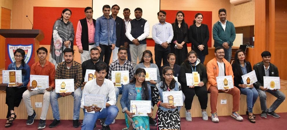 Harshita, Vanitha and Jhanvi topped