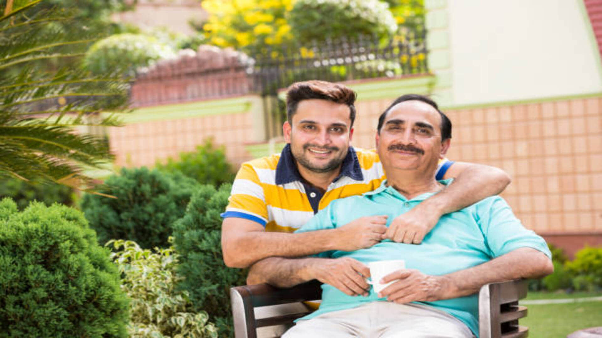 positive thoughts easy mantras to be happy in difficult times in hindi