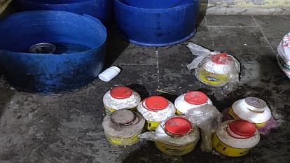 team of Food Safety and Drug Administration Department destroyed four hundred litre of fake ghee In Mathura